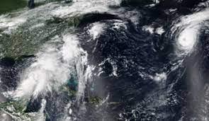   العاصفة الاستوائية  أورلين  تتشكل قبالة ساحل المحيط الهادئ في المكسيك