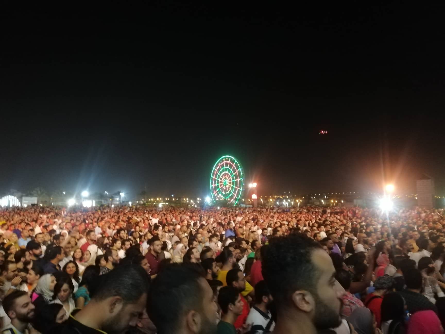 حفل النجم محمد منير في الشيخ زايد