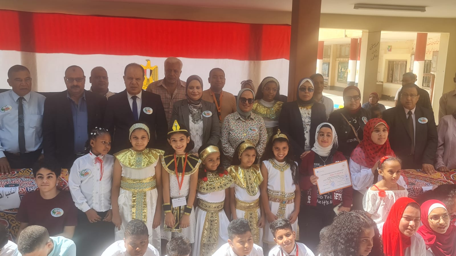 نائب رئيس ;الحرية المصري; يحضر حفل ختام الأنشطة الصيفية بإدارة شرق التعليمية | صور