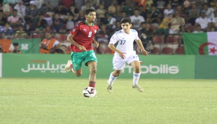 مشاهد مؤسفة في نهاية مباراة الجزائر والمغرب بنهائي كأس العرب للناشئين