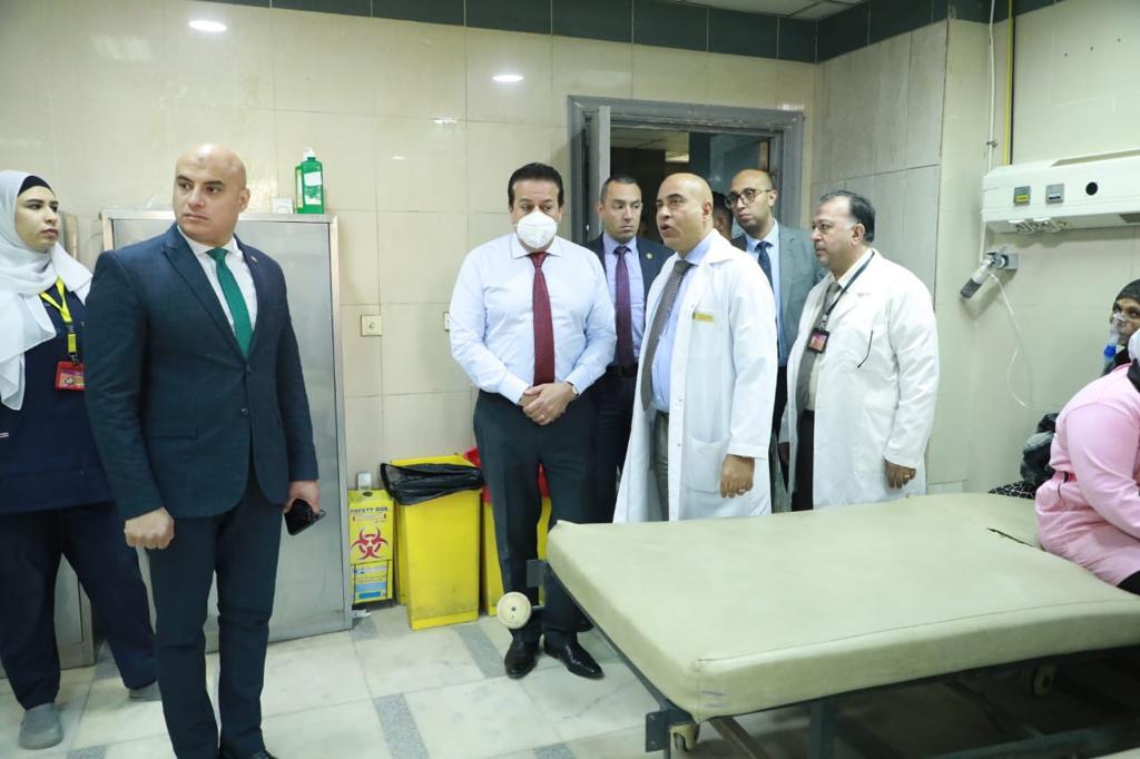 وزير الصحة يتفقد 3 مستشفيات