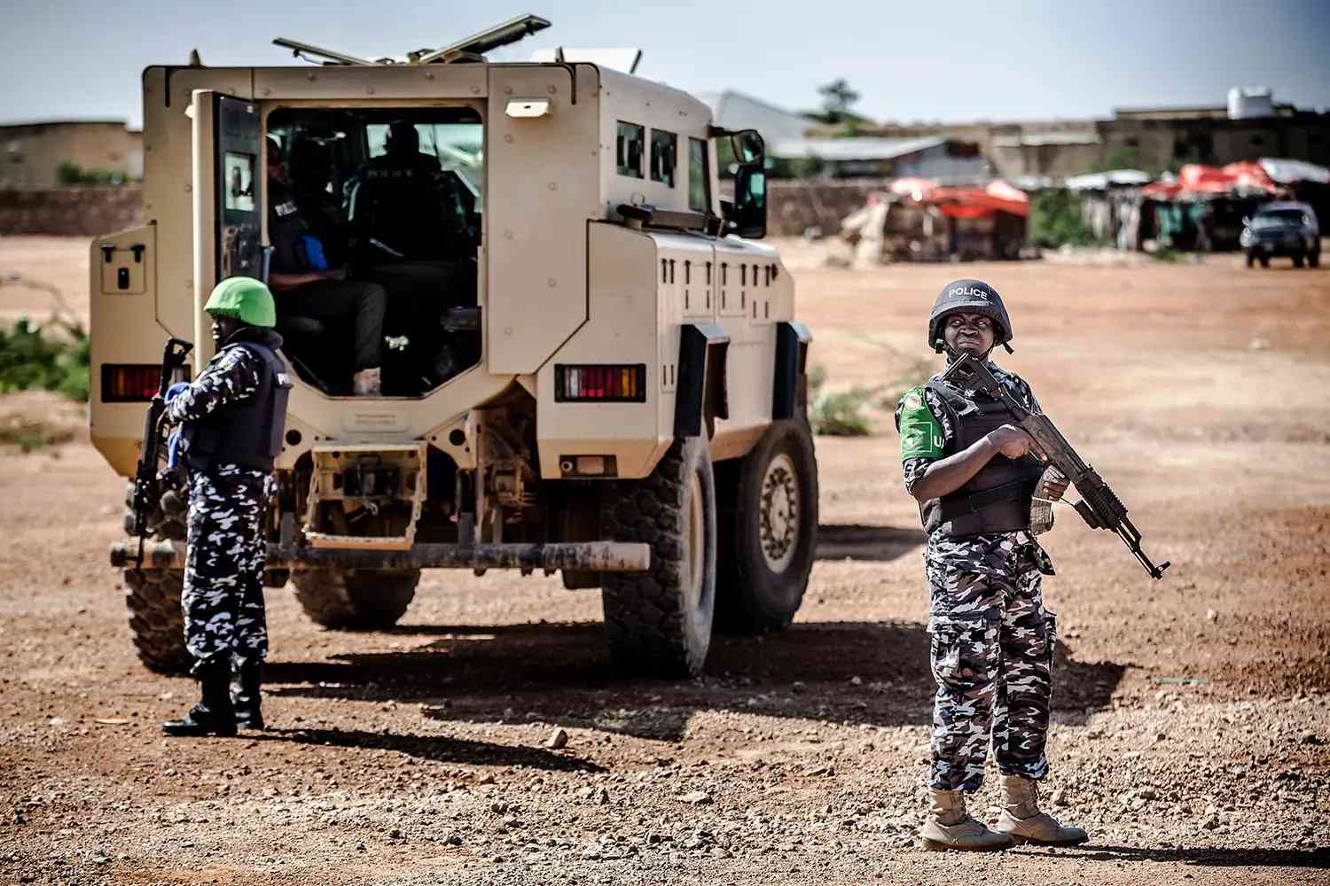 13 قتيلا و20 جريحا في تفجير في وسط الصومال