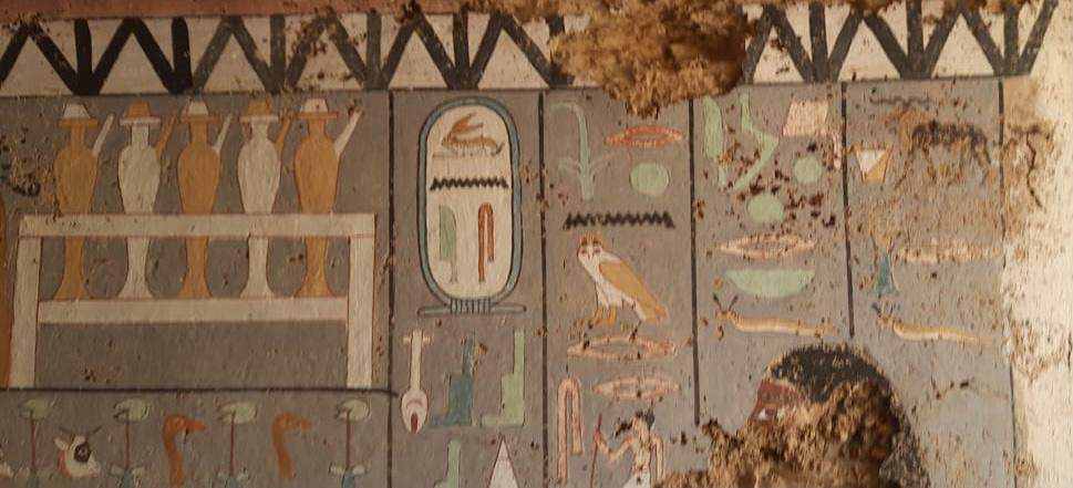  أسرار الأبواب الوهمية على مقبرة مسي بسقارة فى الكشف الأثري الأخير