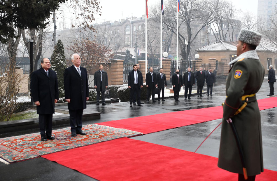 الرئيس السيسي في أرمينيا استقبال فريد وعلاقات تاريخية ومكاسب استثنائية| صور