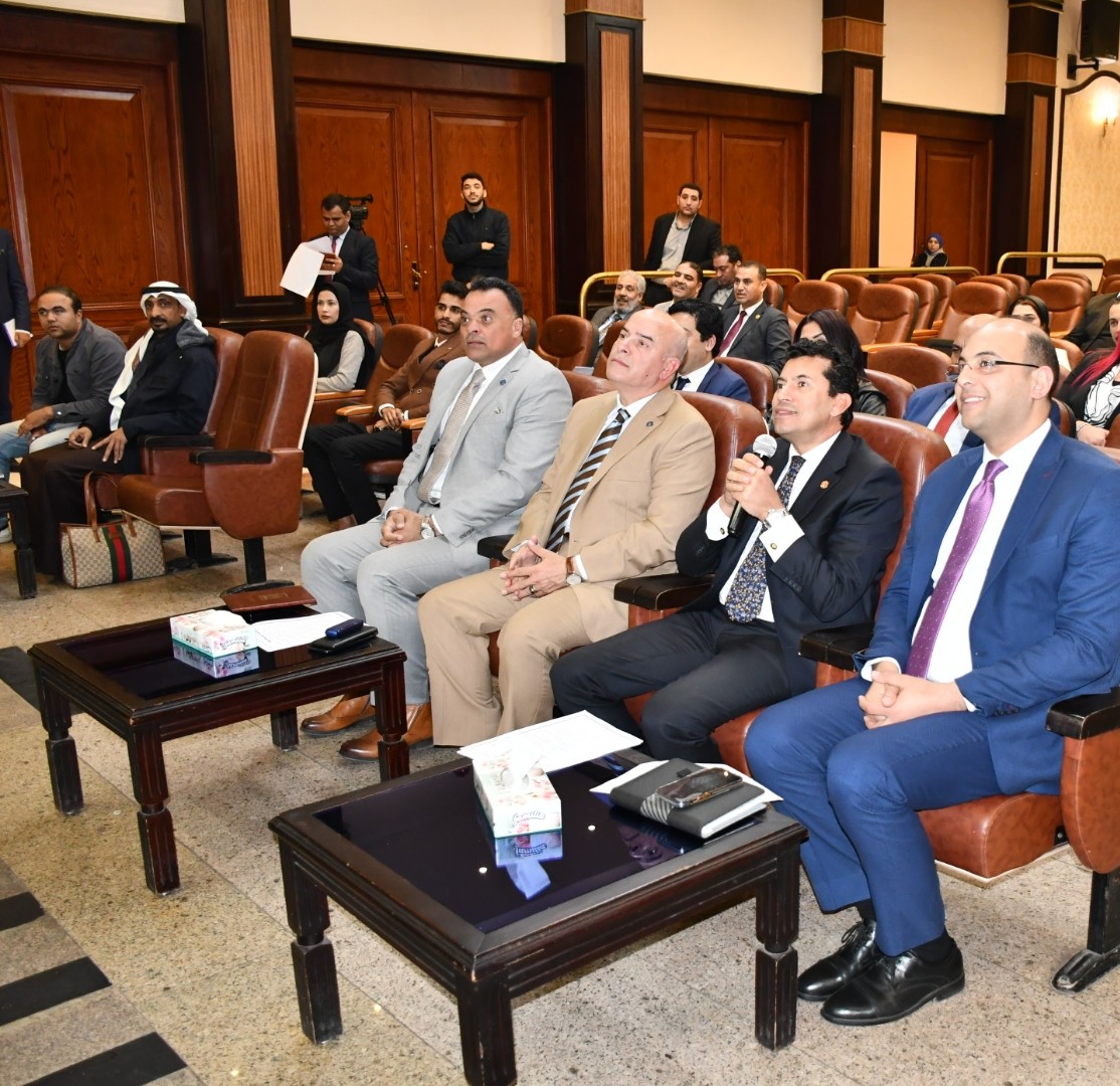 لقاء الدكتور أشرف صبحي وزير الشباب والرياضة
