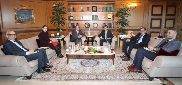 لقاء المدير العام للإيسيسكو مع رئيس المجلس الأعلى للتربية والتكوين بالمغرب