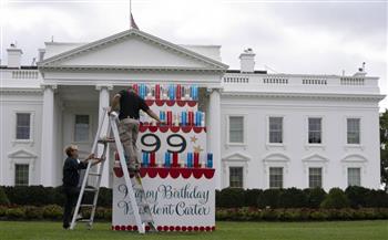    سنة إلا عام  جيمي كارتر يحتفل بعيد ميلاده ال