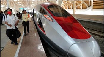   إندونيسيا تدشن أول قطار فائق السرعة في جنوب شرق آسيا