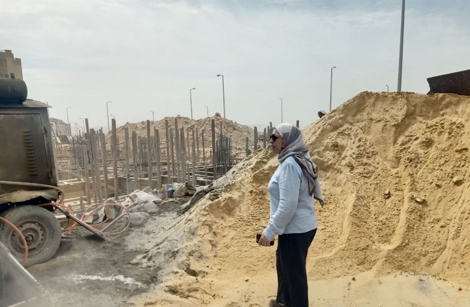 نائبة محافظ القاهرة تتفقد مشروعات التطوير القومية بأحياء المقطم والأسمرات ومصر القديمة