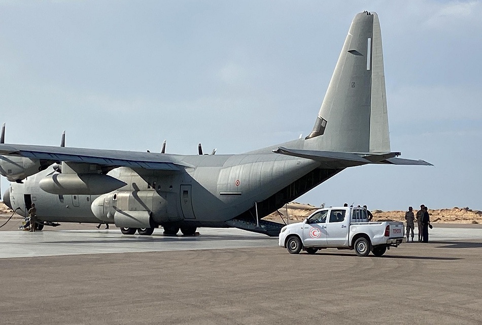 مراسل القناة الأولى  طائرة مساعدات وصلت إلى مطار العريش حتى أمس
