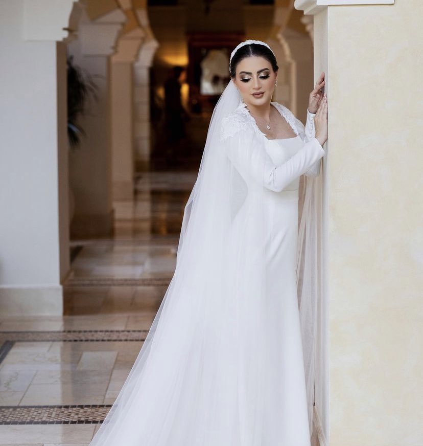 دانية الشافعي تخطف الأنظار بإطلالة ساحرة في حفل زفافها صور بوابة الأهرام 