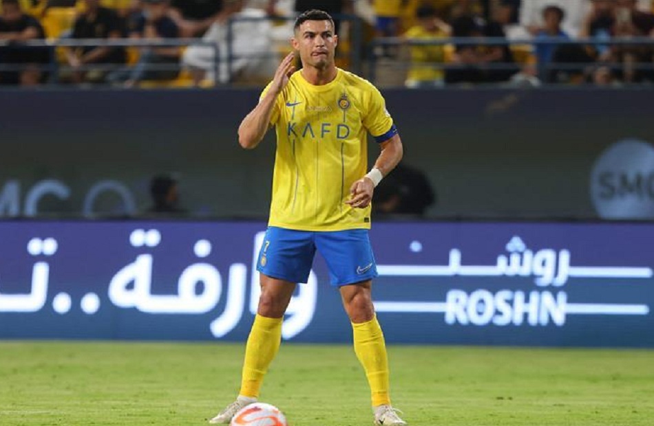 مدرب النصر السعودي يستنكر سؤالا عن استبعاد كريستيانو رونالدو