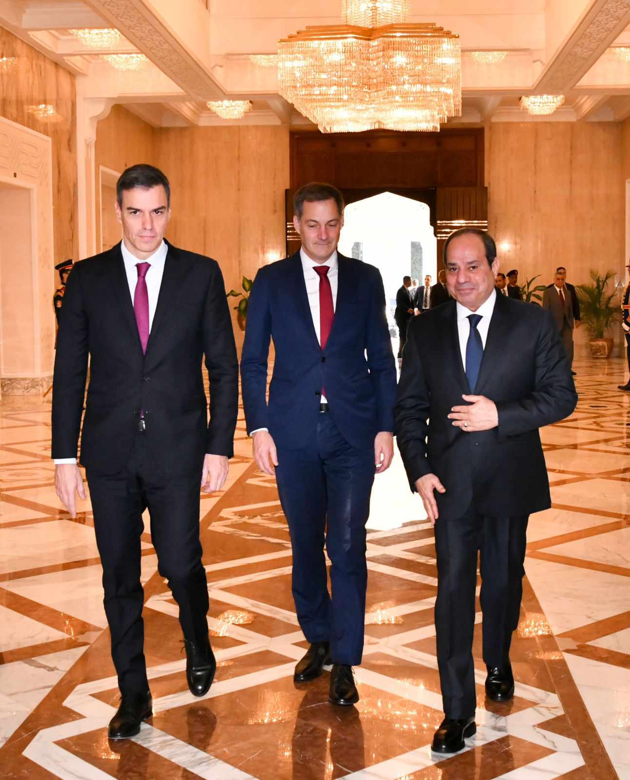 الرئيس يستقبل رئيسي وزراء إسبانيا وبلجيكا