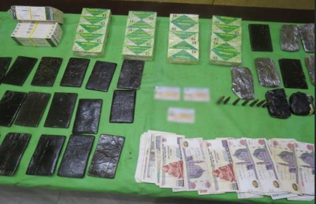 القبض على 8 تجار مواد مخدرة في حملة بقرية عزبة اليمن بالقليوبية