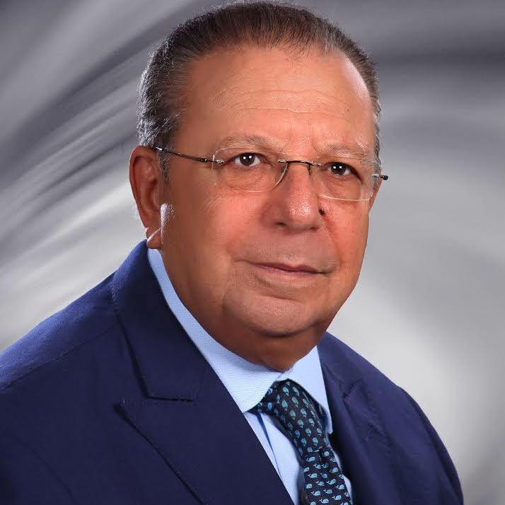 الخبير المصرفي محمد عبد العال