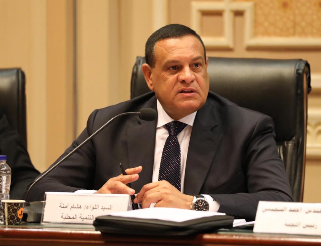 وزير التنمية المحلية: تنظيم معارض داخلية لأيادي مصر للحرف التراثية واليدوية في 9 مناطق سياحية بـ 7 محافظات