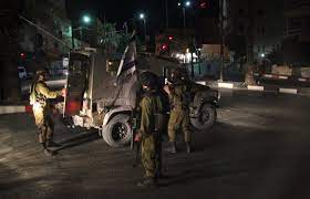 إصابتان برصاص الاحتلال الإسرائيلي خلال اقتحام مخيم عسكر