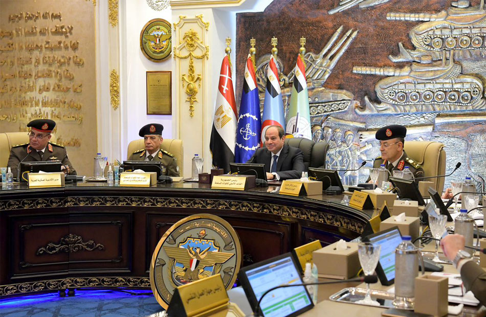 المتحدث الرئاسي ينشر صور حضور الرئيس السيسي اختبارات كشف الهيئة لطلبة الأكاديمية والكليات العسكرية