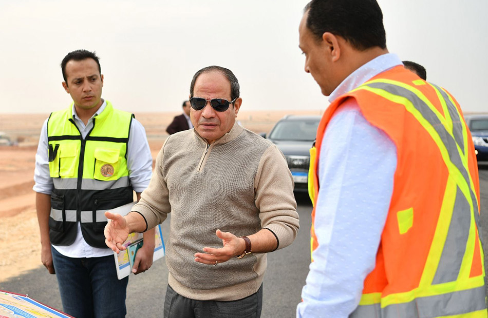 الرئيس السيسي يوجه بحصر حجم الأراضى غير المستغلة بالقاهرة الكبرى ووضع تصور كامل للاستفادة منها| فيديو 