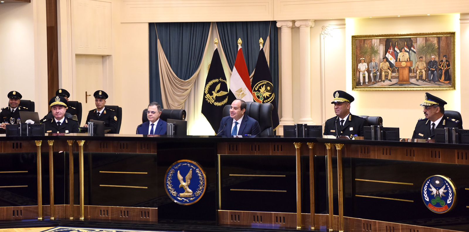 الرئيس السيسي يشهد اختبارات كشف الهيئة للطلبة المتقدمين للالتحاق بكلية الشرطة