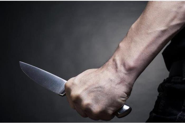 زوج يقتل زوجته طعنا بسكين في طلخا بالدقهلية