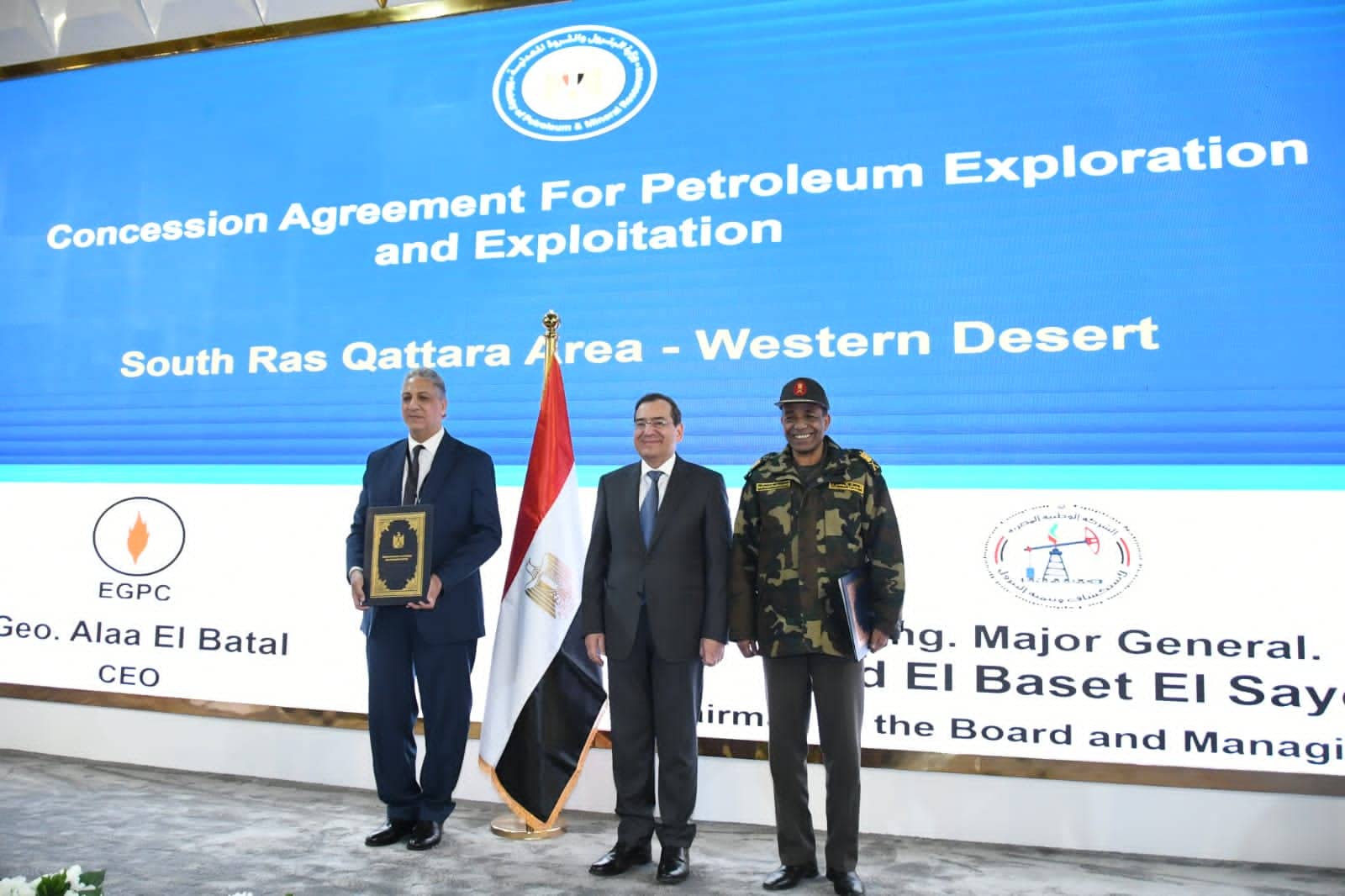 توقيع  اتفاقيات مع شركات وطنية وعالمية للبحث عن البترول والغاز باستثمارات أكثر من  مليون دولار