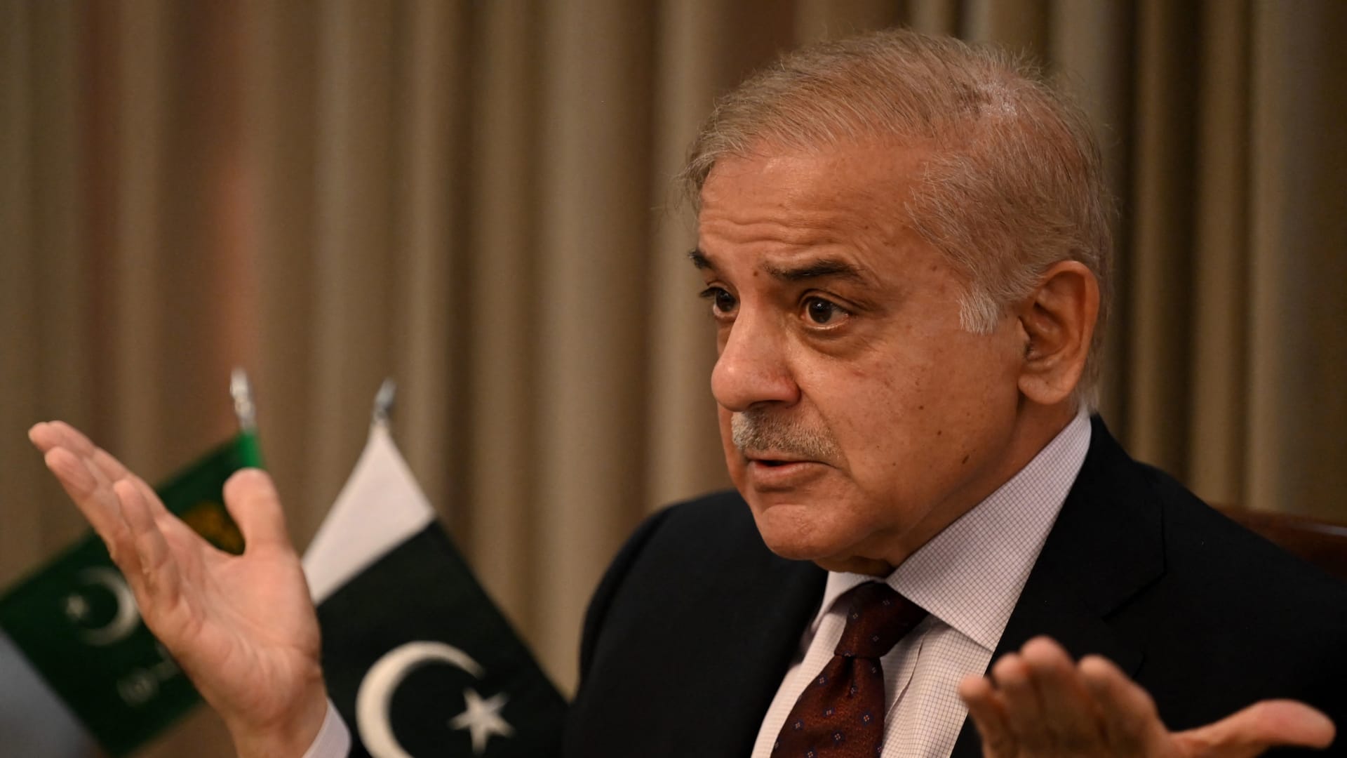 باكستان تتعهد بتزويد تركيا بالمزيد من الخيام لإيواء المشردين بسبب الزلزال -  بوابة الأهرام
