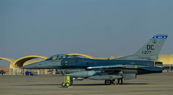 الجارديان تسلط الضوء على إعلان واشنطن تدريب طيارين أوكرانيين على طائرات  "F-16" - بوابة الأهرام