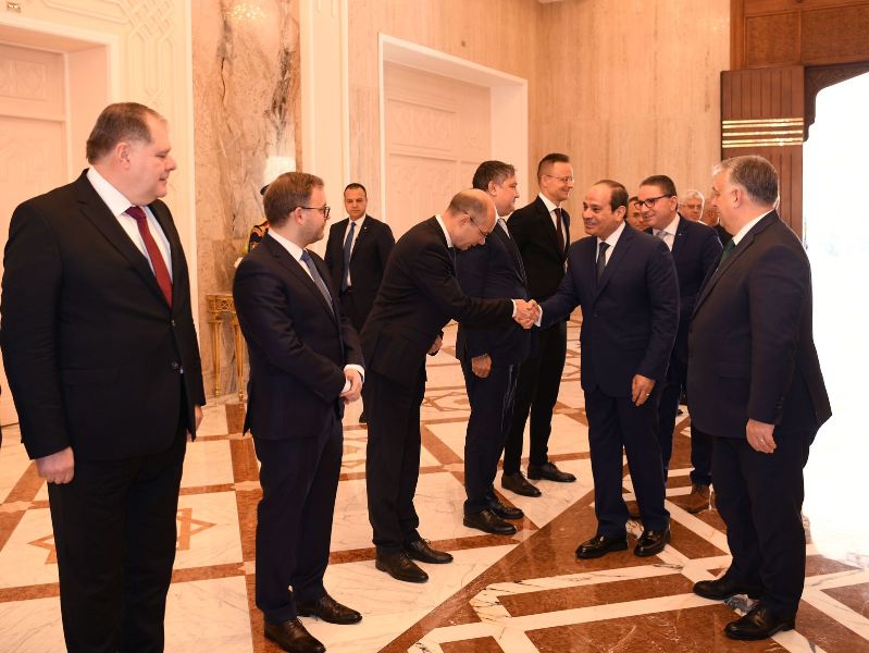 استقبال الرئيس السيسي رئيس وزراء المجر 