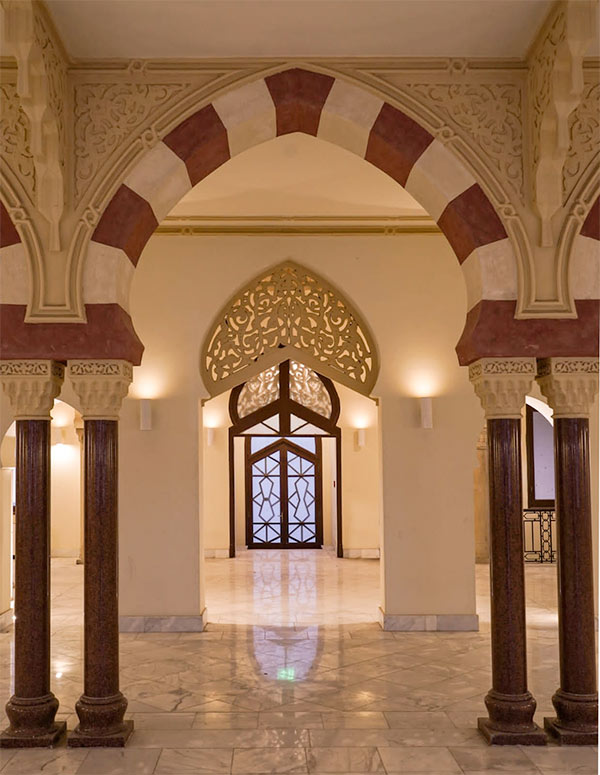 مدينة غرناطة التراثية تعود للحياة خلال شهر رمضان