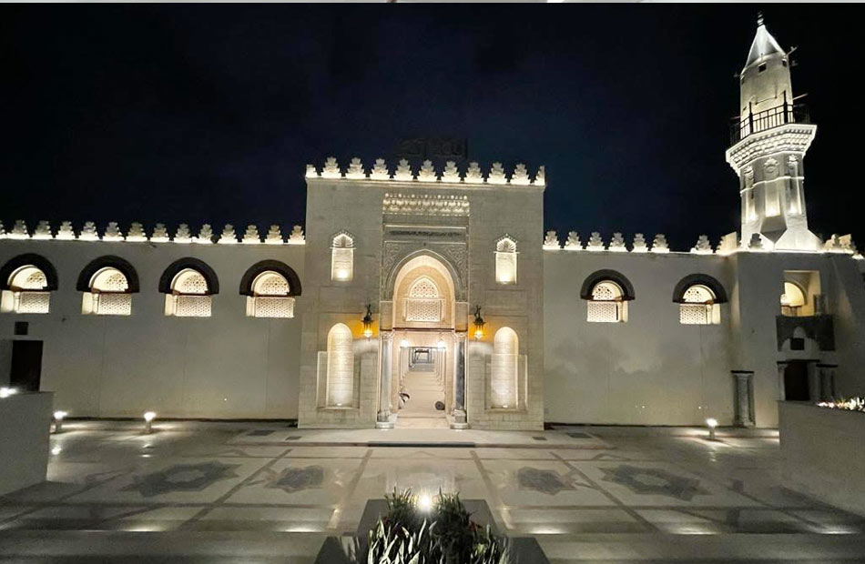 مسجد عمرو بن العاص فى أبهى صورة استعدادا لرمضان