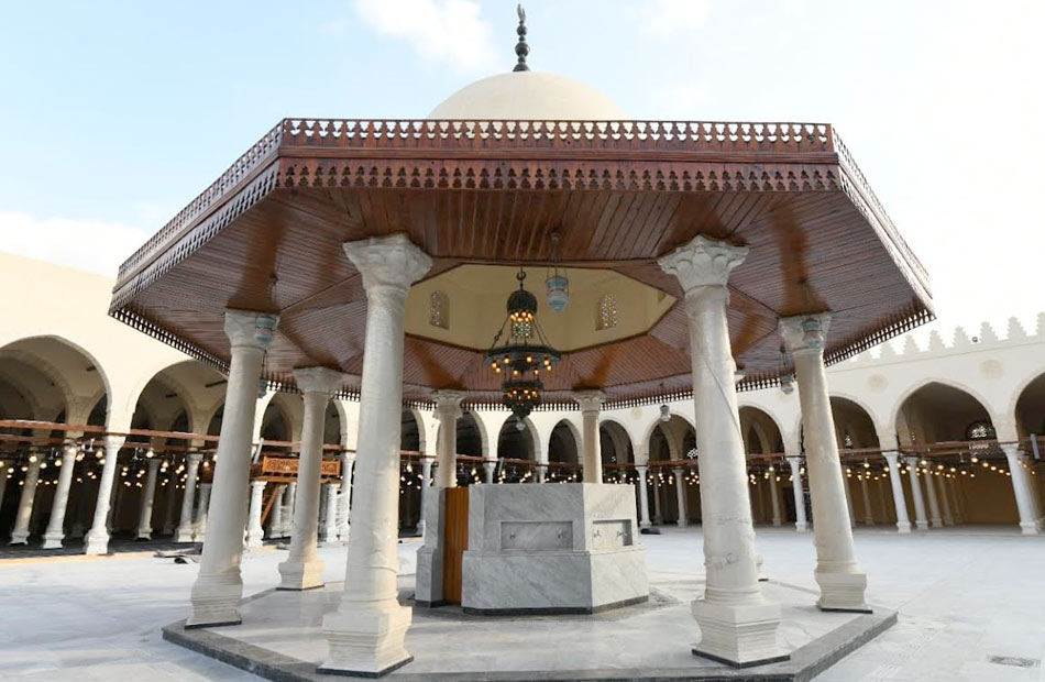 مسجد عمرو بن العاص فى أبهى صورة استعدادا لرمضان