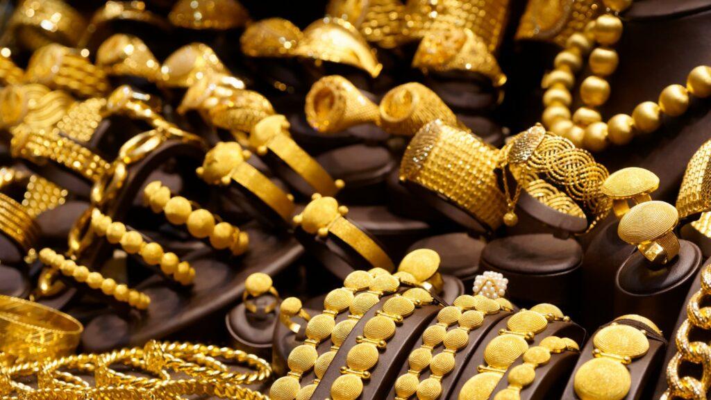أسعار الذهب اليوم السبت 25 مارس 2023 في مصر 