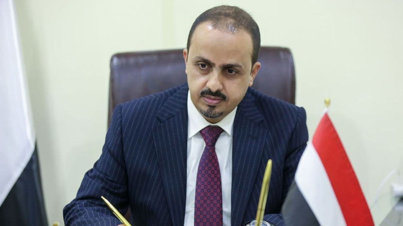 وزير الإعلام اليمني تصعيد جماعة الحوثي في مأرب تسبب في أكبر موجة نزوح منذ عام
