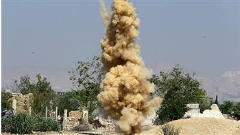 مقتل وإصابة  أشخاص في انفجار لغم في مدينة دير الزور