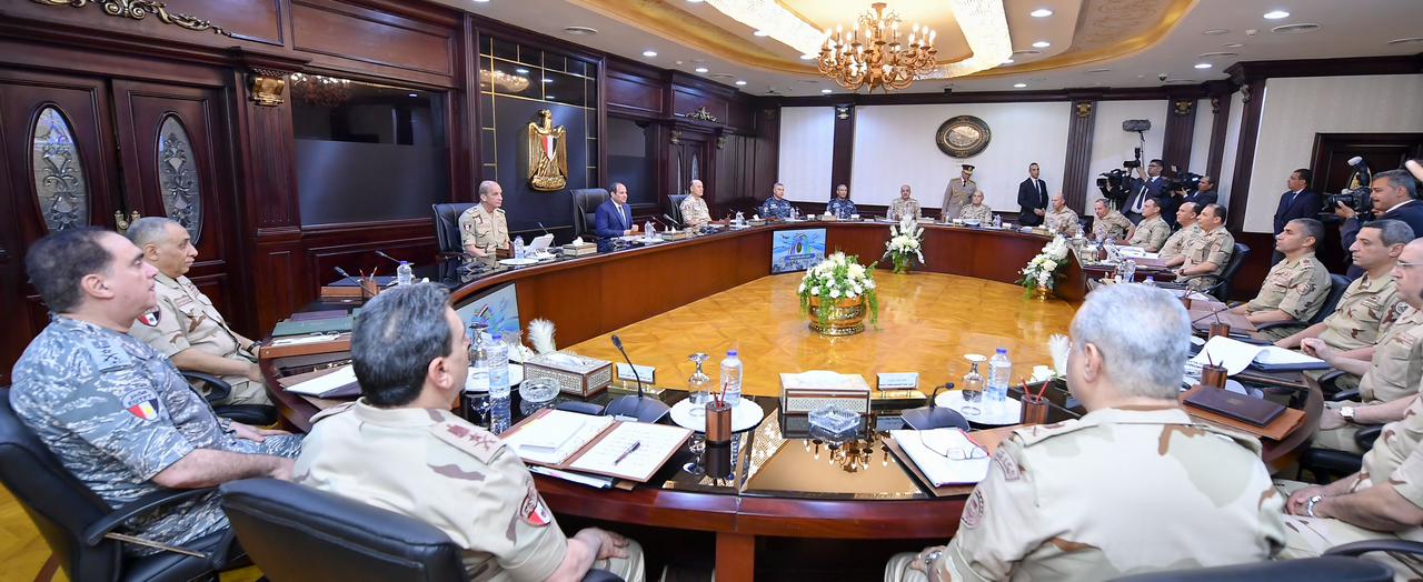 الرئيس السيسي يترأس اجتماع المجلس الأعلى للقوات المسلحة