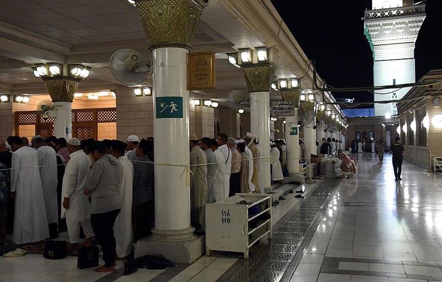   المسجد النبوي يستقبل أكثر من 10 ملايين مصلٍ خلال الثلث الأول من رمضان