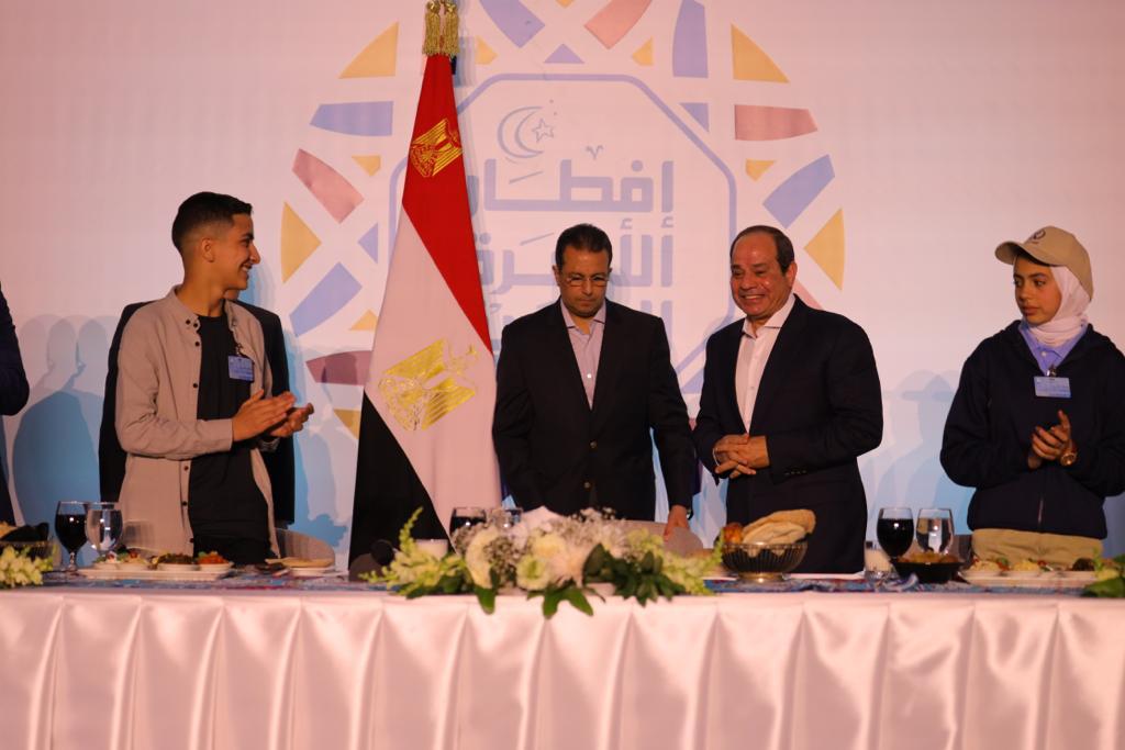 الرئيس عبدالفتاح السيسي في حفل إفطار الأسرة المصرية بحي الأسمرات