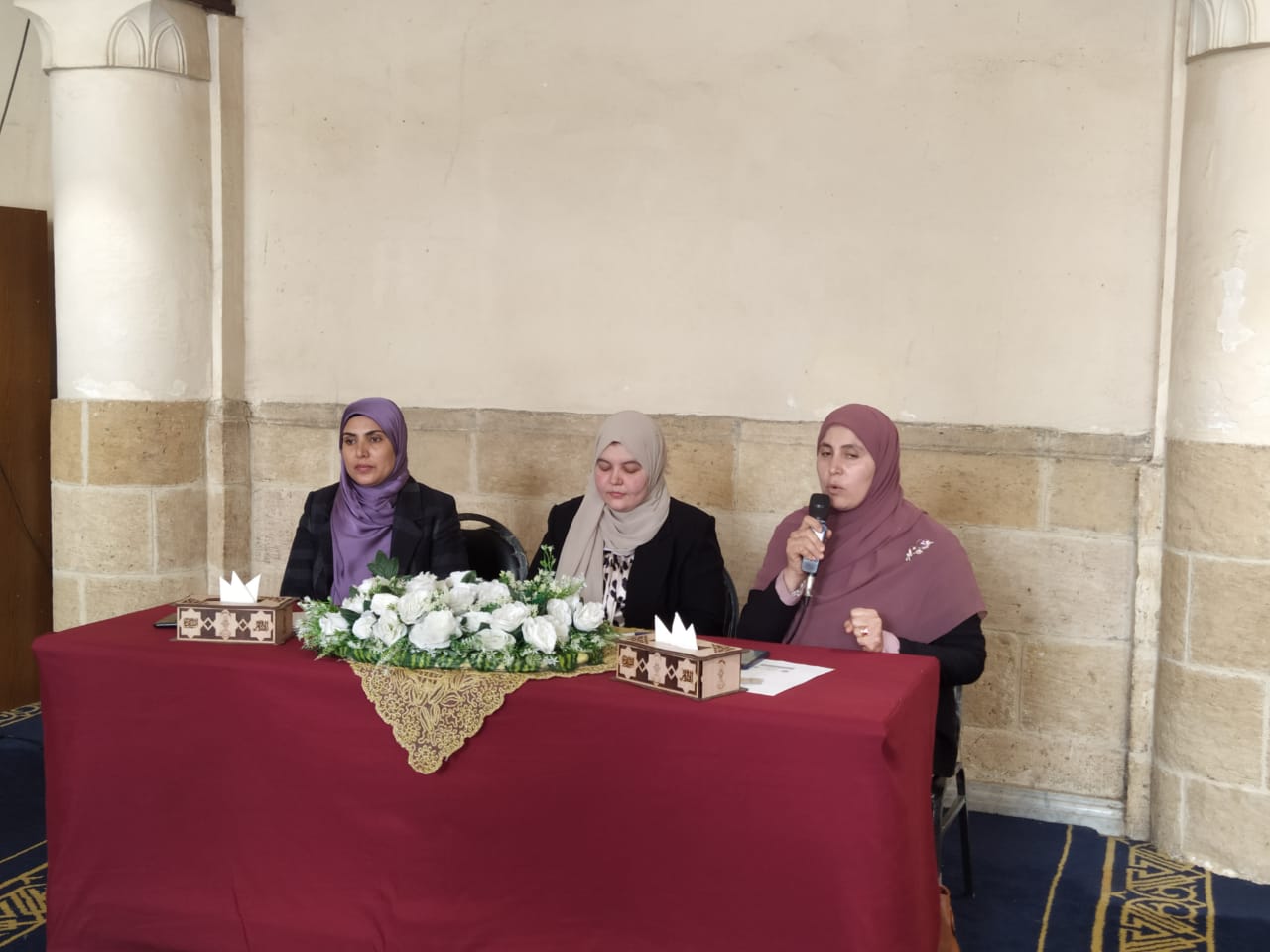 ملتقى  رمضانيات نسائية  بالجامع الأزهر