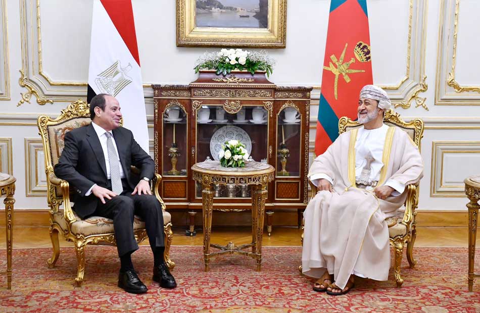  لقاء الرئيس السيسي بسلطان عمان 