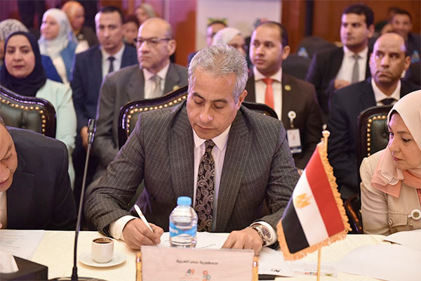 وزير القوى العاملة يشارك في فعاليات مؤتمر العمل العربي