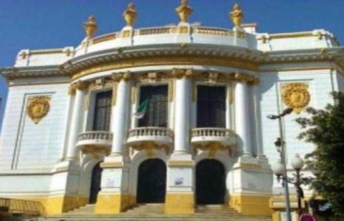 المسرح البلدي في تونس تحفة معمارية تاريخية وحاضنة للإبداع | فيديو