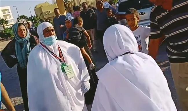 وزيرة التضامن تتابع تفويج حجاج الجمعيات الأهلية ووصول آخر الأفواج إلى مكة المكرمة غدا