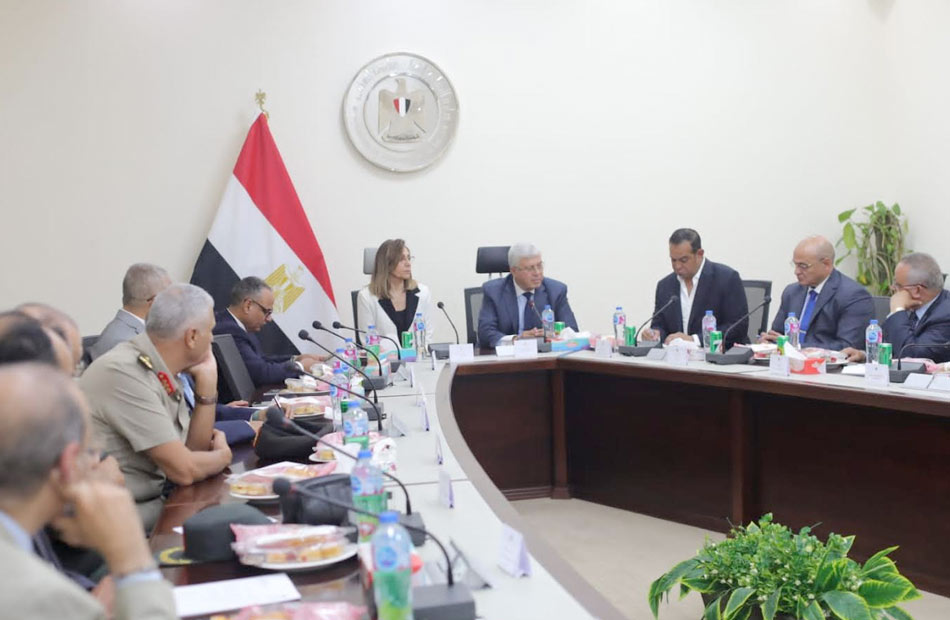 وزير التعليم العالي يرأس اجتماع مجلس أمناء بنك المعرفة المصري| صور - بوابة  الأهرام