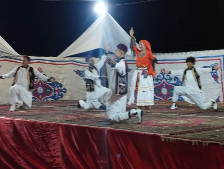 فرقة مطروح للفنون الشعبية تقدم تابلوهات استعراضية ضمن مبادرة ثقافتنا في  إجازتنا | صور - بوابة الأهرام