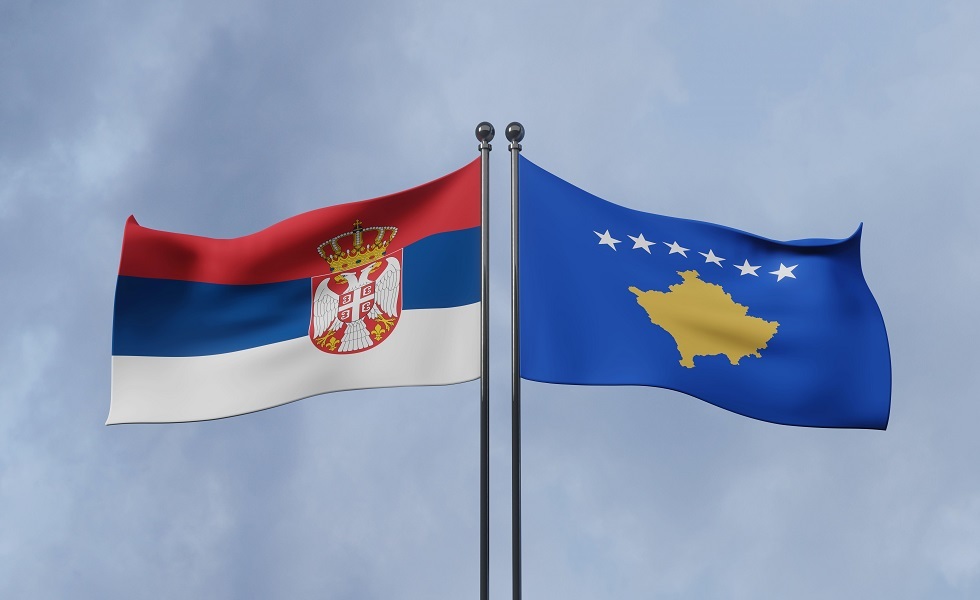 كوسوفو : صربيا تحشد قواتها من 3 اتجاهات