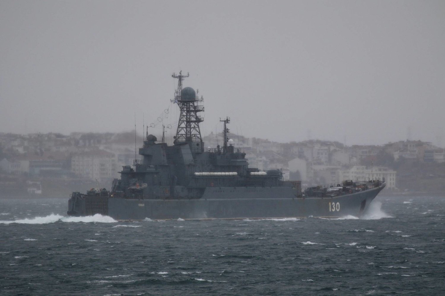 روسيا تكشف عن مزيد من التفجيرات في مقر أسطولها في البحر الأسود