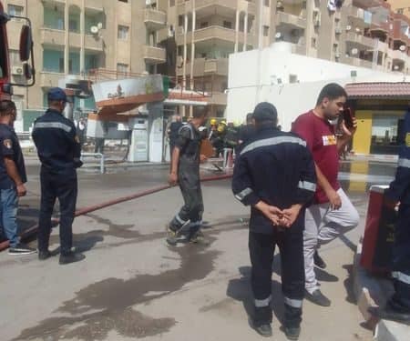 إصابة 3 أشخاص في حريق محطة وقود بزهراء مدينة نصر | صور