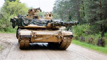 القوات الأوكرانية قلقة من أن يعيقها الطقس في استخدام دبابات "أبرامز" الأمريكية