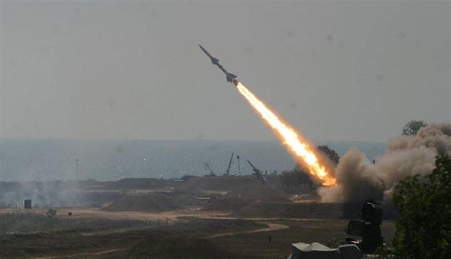 ;القاهرة الإخبارية; الحوثيون يطلقون صاروخين مضادين للسفن تجاه خليج عدن
